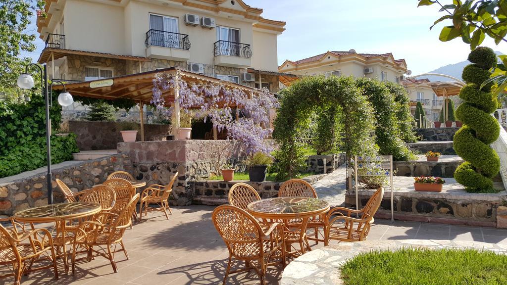 Alize Resort Hotel Yenifoca Exteriör bild